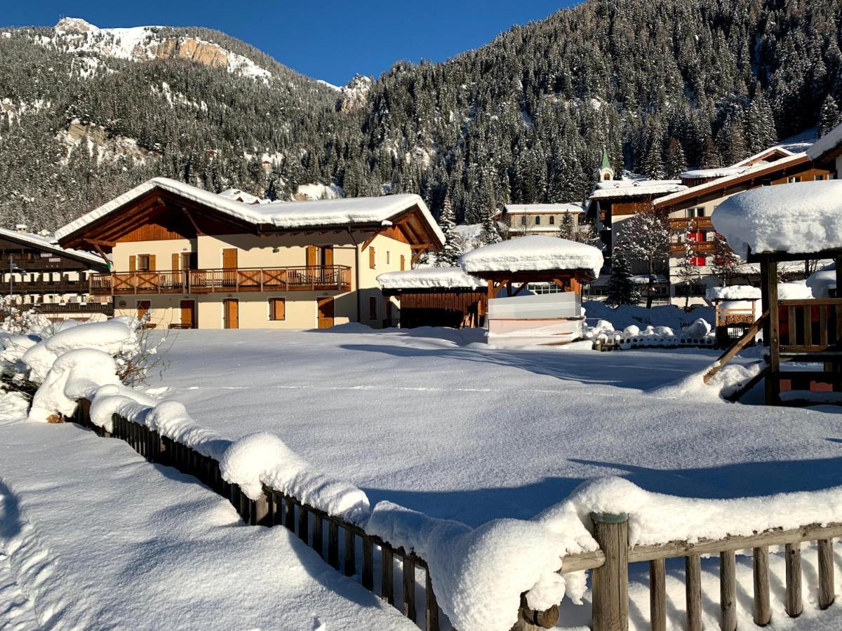 Appartamenti Cleva Canazei Dolomiti Exterior foto